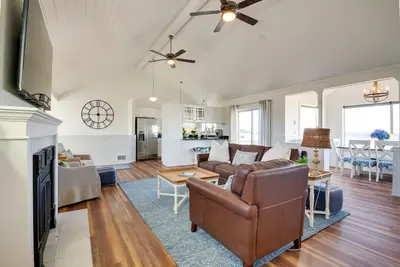 Image de Beachfront Bandon Vacation Rental w/ Ocean View!