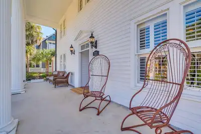 Image de Historic Ocala Home: Walk to Downtown!