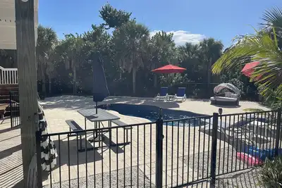 Newer construction designed to bring the outside in, short walk to the beach
