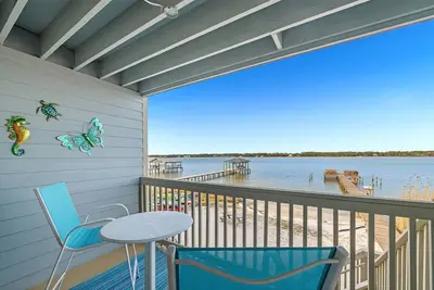 Image de Summer House West C102 | Beach Chairs, Umbrellas | West Gulf Shores | My Beach Getaways
