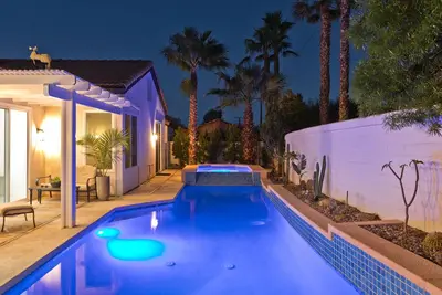 Image de Luxury Villa with Pool/Spa & Bbq Island