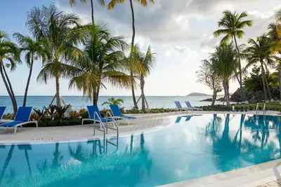 Image de Studio Loft Condo, Sleeps 4, Mini Kitchen, Limetree Beach Resort, St. Thomas! !