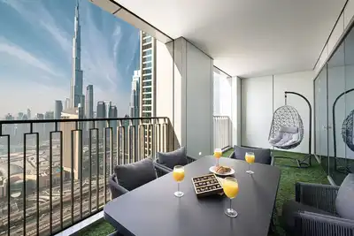 Image de Dubai Mall Access Burj Khalifa Infinity Pool | 4br