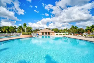 Image de Pet-Friendly Lakeside Stay! Heated Pool, Bbq, Tennis, Outdoor Dining, Near Bradenton and Beaches