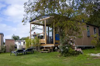 Image de chalet moderne à proximité de la mer des Wadden