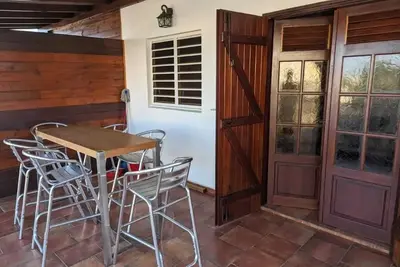 Image de Homerez - Appartement moderne au Moule avec terrasse et jardin