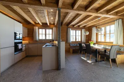 Image de Zuestoll 4-room chalet near the mountain railways