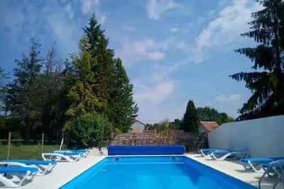 Image de 3 gites which can accommodate up to 16 with private pool, near Chef Boutonne