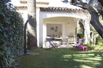 Image de Villa 4*** à 20m de la plage, jardin, parking, clim, Wifi