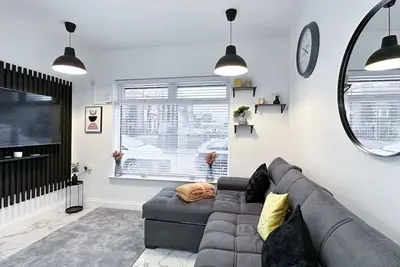 Image de Stylish 1-Bed Apartment with On-Street Parking