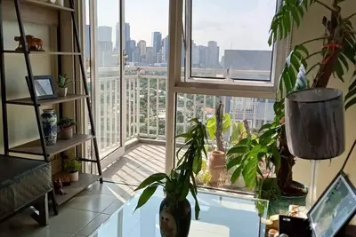 Image de 1 Bedroom Access Penthouse Condo Unit