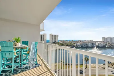 Image de 🐠Terrace at Pelican Beach 606 - Three Little Fish | Amazing Gulf + Lake Views🐠