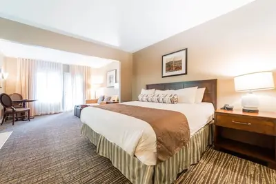 Image de Jr Club Suite: Kitchenette, Pool, HotTub, Gym, Bbq