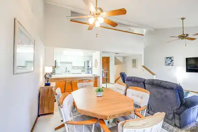 Image de Cozy Flagstaff Retreat w/ Balcony & Mtn View!