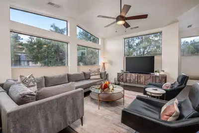 Image de Sanborn Sanctuary - Hot Tub & great location