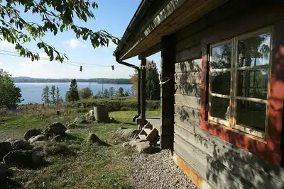 Image de Log cabin close to nature with a fantastic lake view