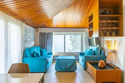 Image de Sea View Charm: Mondello Apartment with Terrace