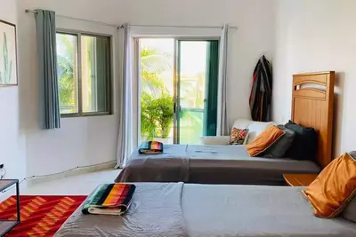 Image de Waterfront Tropical Apartment