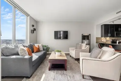 Image de Near Stampede/ Bmo Centre w Prkg & Gym (+18)