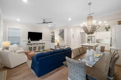 Image de Prominence 30a Allen Beach - Golf Cart, 4 Bikes Incl, 2 Pools, Beach, Free Golf