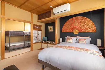 Image de Yoyogi Ivy Full | 2br Unit with King Sized Bed