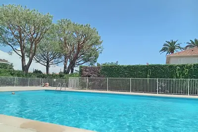 Image de T4 de 82 m2 avec vue mer, piscine, terrasse, parking, tennis