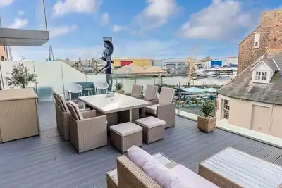 Image de Vitamin Sea - Sun Terrace Overlooking Poole Quay