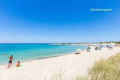 Image de Villa 300 meters from the sea, private parking, pets allowed
