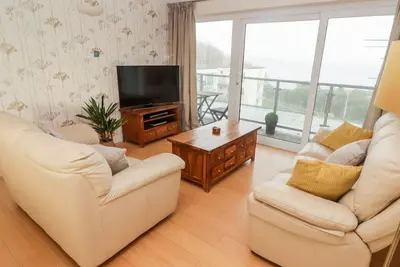 54 Croft Court, family friendly, character holiday cottage in Tenby