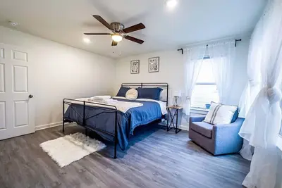 Image de Bishop Arts| Medical Center|Zoo| Entertain