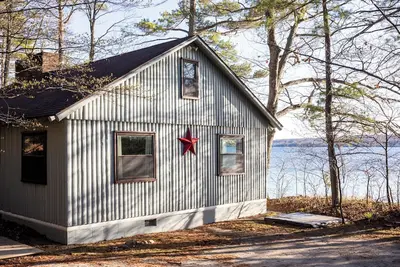 Image de Omena Point Paradise | Waterfront | Sunrise |