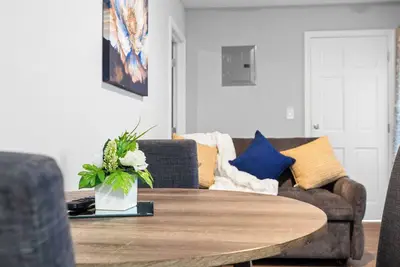 Image de Free Parking, Laundry, Wi-Fi, 6 Min Wynn Hosp/Nexus Center, Downtown Utica Ny4