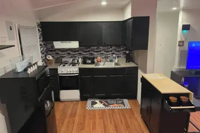 Image de Cozy - 1 Bedrm Apt | Near Ubs