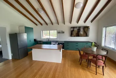 Image de Central South Armidale unit, 2 bedroom, walk to town, modern + renovated