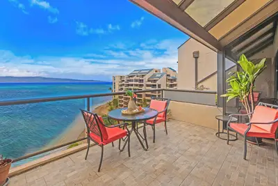 Image de Oceanfront, remodeled, 2bd/2ba Penthouse - Sands of Kahana 281