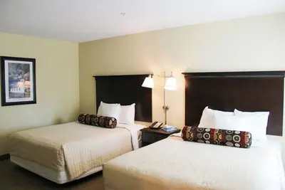 Image de Marblehead Suite at Kelley's Island Venture Resort