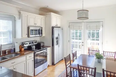 Image de Charming TownHaus-Golf\/ Tennis\/Pickleball in Innsbruck