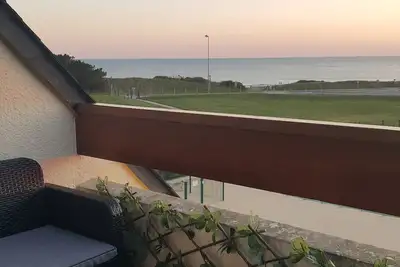 Image de Appartement Pleine Vue Mer, tt Confort Hiver et Été, Tennis, Piscine. .