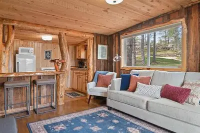 Image de Little Joy: Needle Spire Views + Sauna + Wildlife