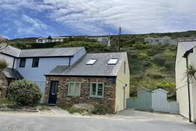 Image de Driftwood - a holiday home that sleeps 4 guests in 2 bedrooms
