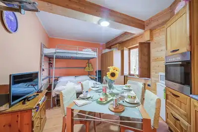 Image de Borgata Family Studio Ski In Ski Out 300m, Sestriere, Italy