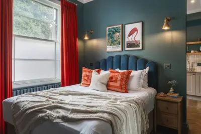 Image de Your Apartment | Bristol Cotham Arms - Open 1 Bed