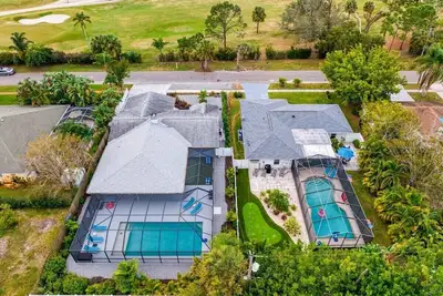 Image de 2 Amazing Side by Side Houses, Sleeps 21