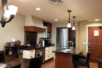 Image de 101- Solara Mountain Retreat - Pool / Hot Tub / Spa/ Parking