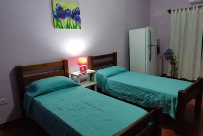 Apartamento Sobre la Avenida en Barrio Tres Cerritos