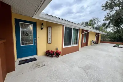 Image de Paradise Found: Your Ultimate Vacation Escape Awaits!