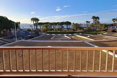 Image de Petit nid avec vue sur les étangs