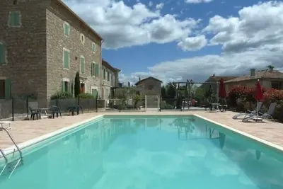 Image de Charming appartment in an authentic Provençal Mas - Viognier