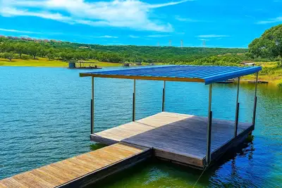 Image de Cozy Retreat: 2 Homes w Bbq Playhouse & Pool