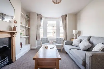 Guest Homes | Sherrington Road Abode